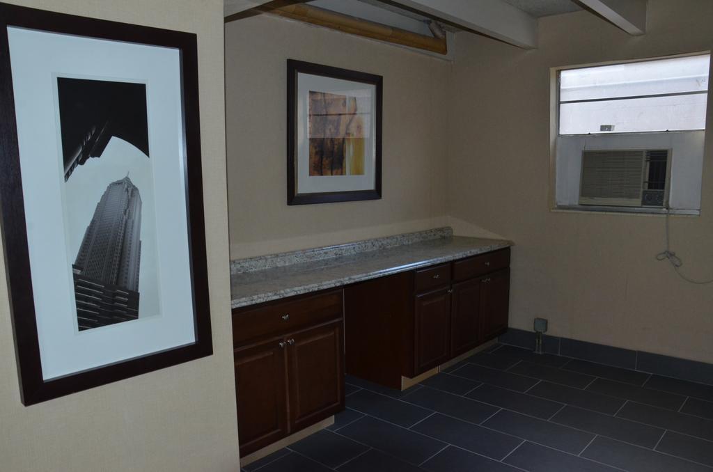 Americas Best Value Inn Augusta Historic Downtown Exteriör bild