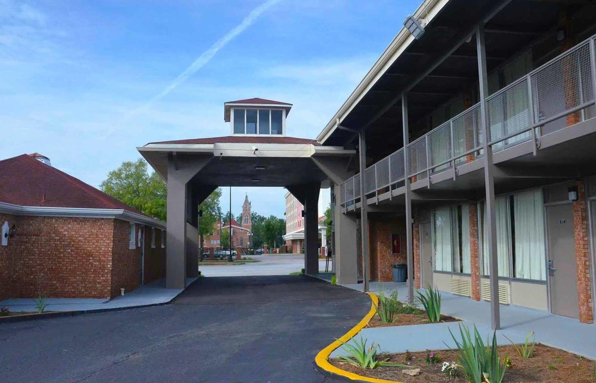 Americas Best Value Inn Augusta Historic Downtown Exteriör bild